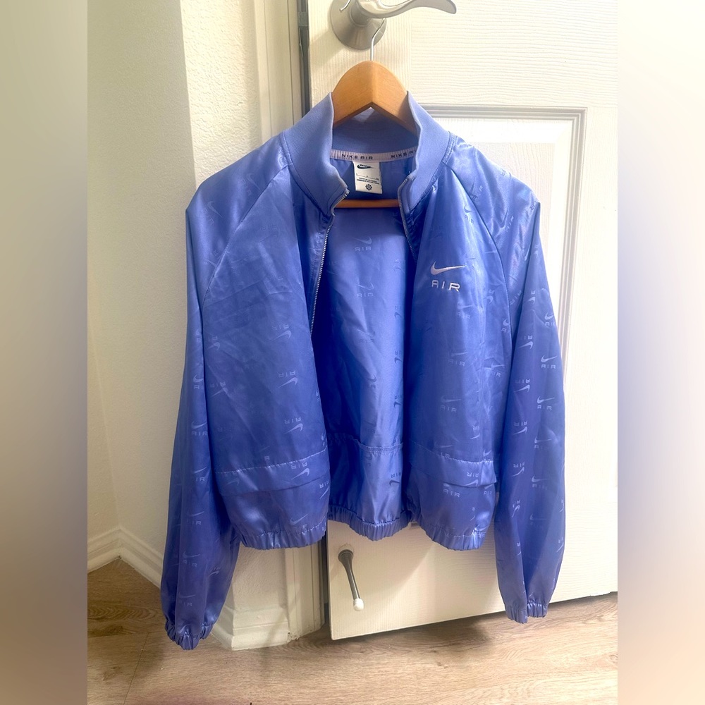 Nike Air new lightweight jacket